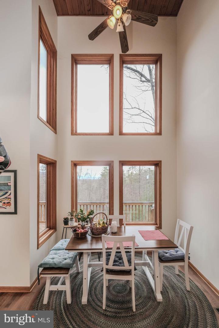 642 PADDYS RUN RD, STAR TANNERY, Virginia 22654, 2 Bedrooms Bedrooms, ,2 BathroomsBathrooms,Residential,For sale,642 PADDYS RUN RD,VAFV2037416 MLS # VAFV2037416