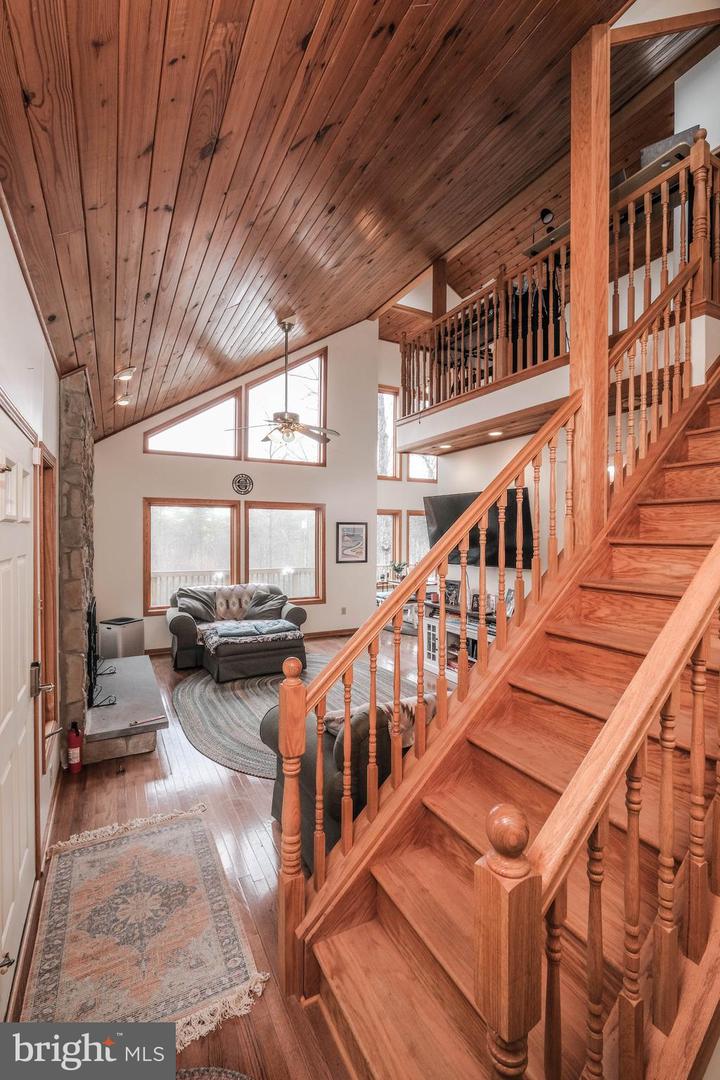 642 PADDYS RUN RD, STAR TANNERY, Virginia 22654, 2 Bedrooms Bedrooms, ,2 BathroomsBathrooms,Residential,For sale,642 PADDYS RUN RD,VAFV2037416 MLS # VAFV2037416