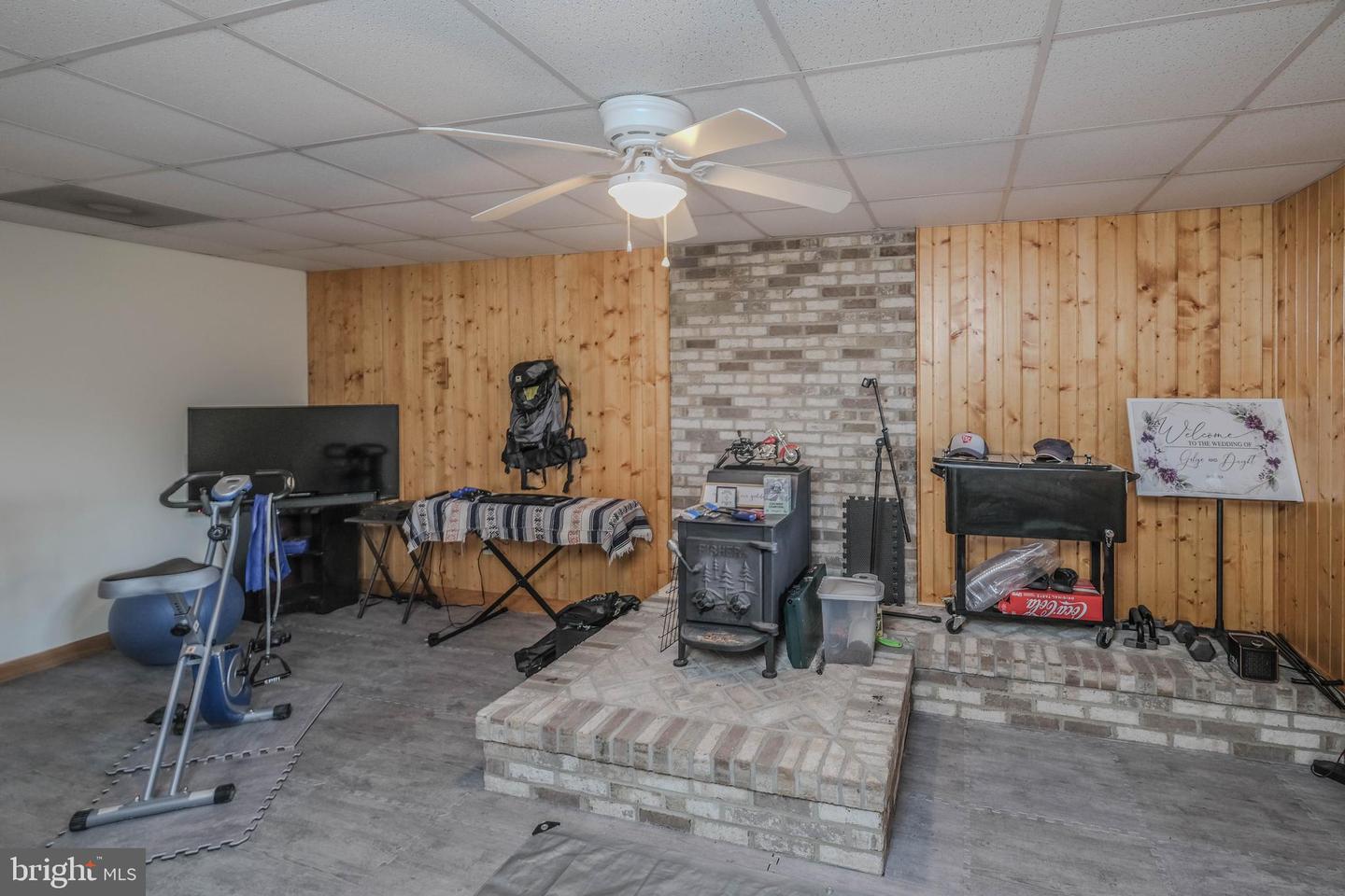 642 PADDYS RUN RD, STAR TANNERY, Virginia 22654, 2 Bedrooms Bedrooms, ,2 BathroomsBathrooms,Residential,For sale,642 PADDYS RUN RD,VAFV2037416 MLS # VAFV2037416