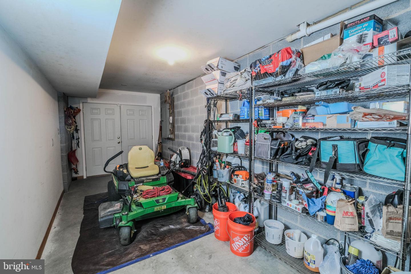 642 PADDYS RUN RD, STAR TANNERY, Virginia 22654, 2 Bedrooms Bedrooms, ,2 BathroomsBathrooms,Residential,For sale,642 PADDYS RUN RD,VAFV2037416 MLS # VAFV2037416