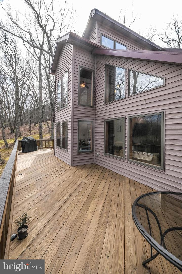642 PADDYS RUN RD, STAR TANNERY, Virginia 22654, 2 Bedrooms Bedrooms, ,2 BathroomsBathrooms,Residential,For sale,642 PADDYS RUN RD,VAFV2037416 MLS # VAFV2037416