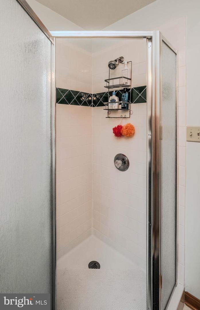 642 PADDYS RUN RD, STAR TANNERY, Virginia 22654, 2 Bedrooms Bedrooms, ,2 BathroomsBathrooms,Residential,For sale,642 PADDYS RUN RD,VAFV2037416 MLS # VAFV2037416