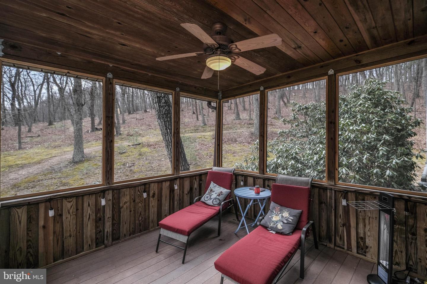 642 PADDYS RUN RD, STAR TANNERY, Virginia 22654, 2 Bedrooms Bedrooms, ,2 BathroomsBathrooms,Residential,For sale,642 PADDYS RUN RD,VAFV2037416 MLS # VAFV2037416