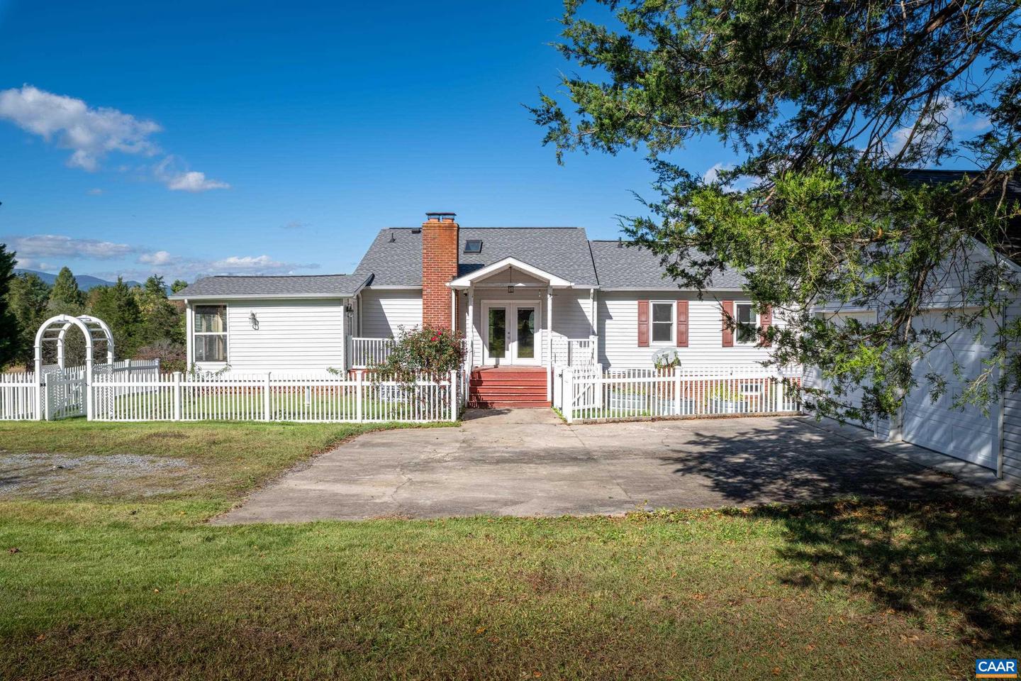 173 LAWSONS FARM DR, RUCKERSVILLE, Virginia 22968, 4 Bedrooms Bedrooms, ,3 BathroomsBathrooms,Residential,For sale,173 LAWSONS FARM DR,670051 MLS # 670051