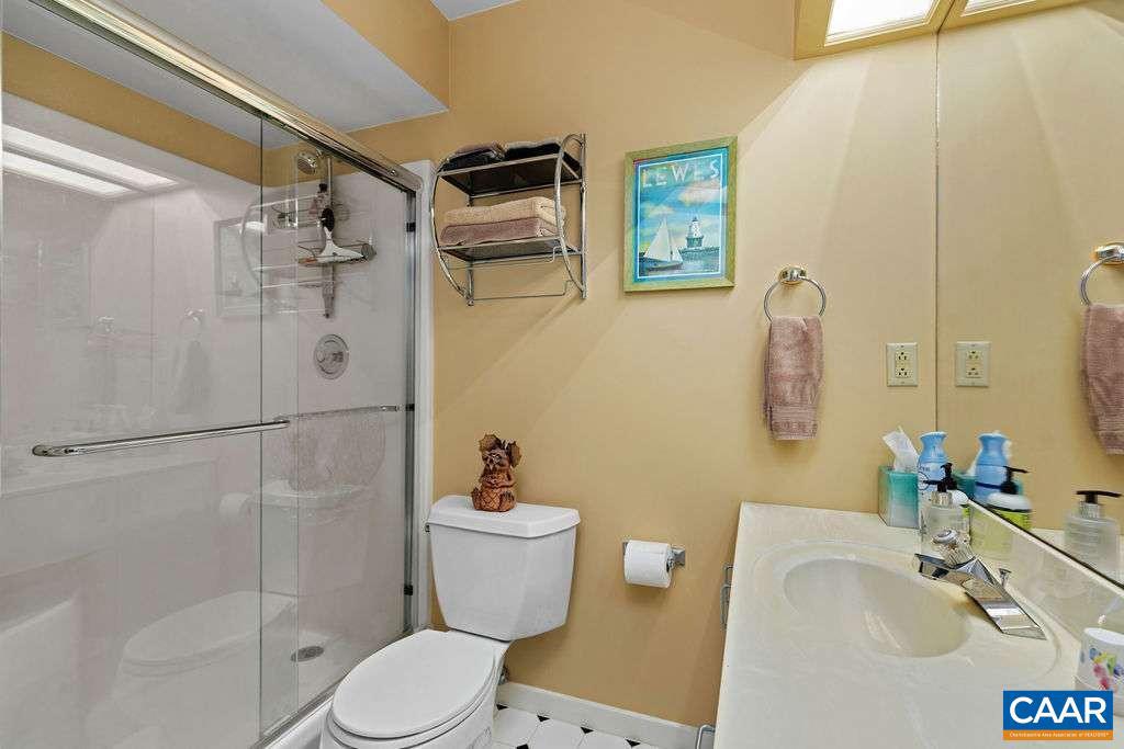 33 SMOKE RISE, WINTERGREEN RESORT, Virginia 22967, 4 Bedrooms Bedrooms, ,3 BathroomsBathrooms,Residential,For sale,33 SMOKE RISE,670053 MLS # 670053