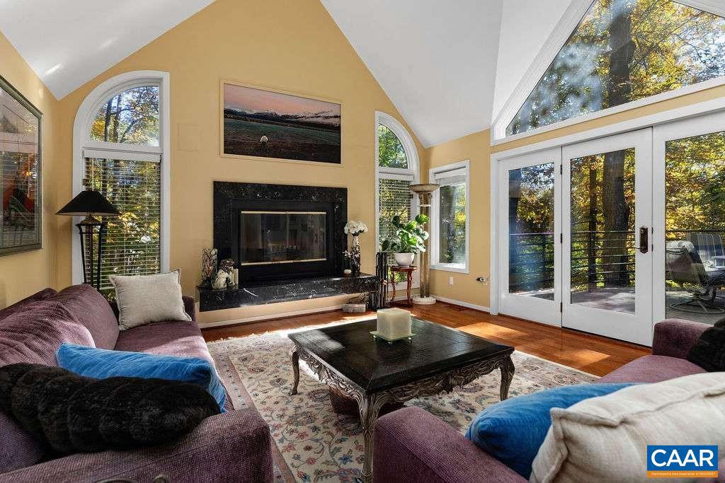 33 SMOKE RISE, WINTERGREEN RESORT, Virginia 22967, 4 Bedrooms Bedrooms, ,3 BathroomsBathrooms,Residential,For sale,33 SMOKE RISE,670053 MLS # 670053