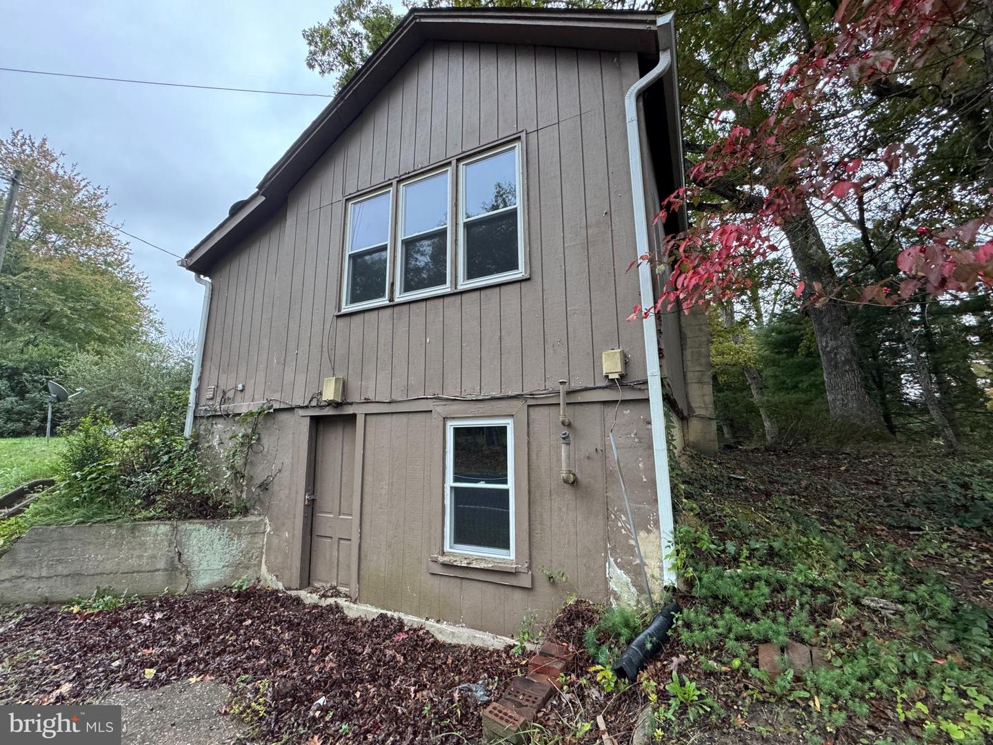 8724 BROCK RD, SPOTSYLVANIA, Virginia 22553, 3 Bedrooms Bedrooms, ,1 BathroomBathrooms,Residential,For sale,8724 BROCK RD,VASP2036940 MLS # VASP2036940 8724 BROCK RD, SPOTSYLVANIA, Virginia 22553, 3 Bedrooms Bedrooms, ,1 BathroomBathrooms,Residential,For sale,8724 BROCK RD,VASP2036940 MLS # VASP2036940