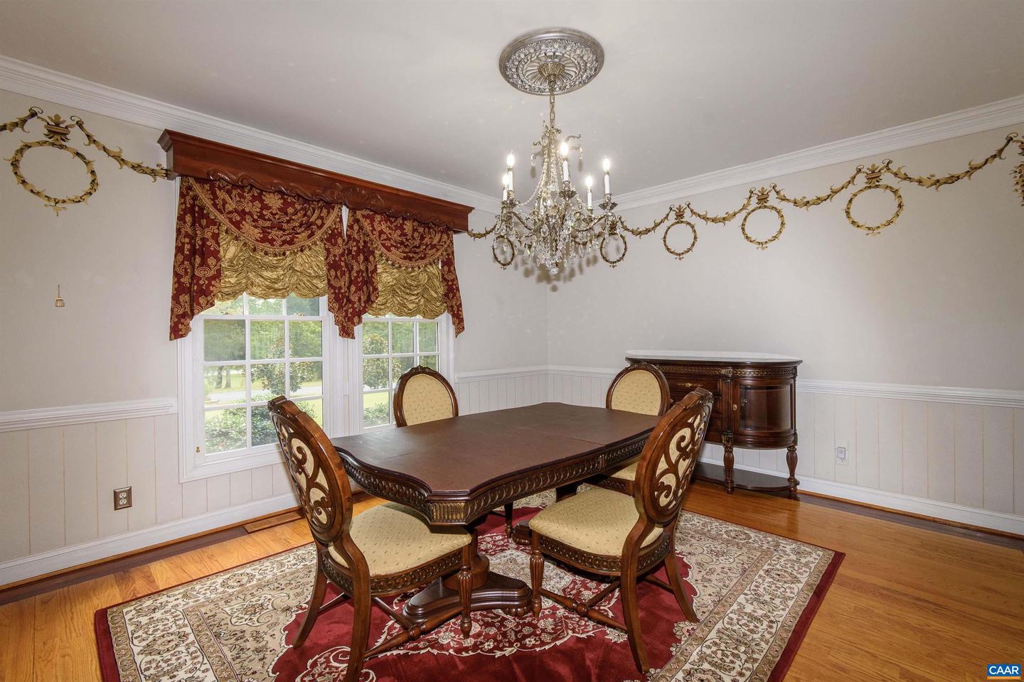 2576 S JAMES RIVER RD, WINGINA, Virginia 24599, 5 Bedrooms Bedrooms, ,4 BathroomsBathrooms,Residential,For sale,2576 S JAMES RIVER RD,670055 MLS # 670055