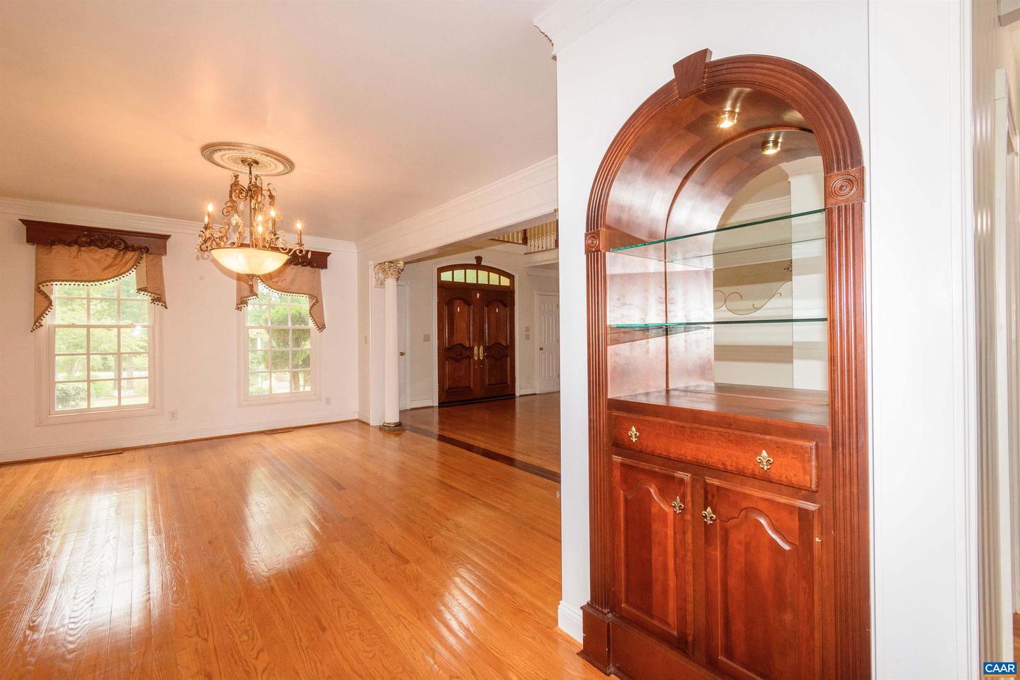 2576 S JAMES RIVER RD, WINGINA, Virginia 24599, 5 Bedrooms Bedrooms, ,4 BathroomsBathrooms,Residential,For sale,2576 S JAMES RIVER RD,670055 MLS # 670055