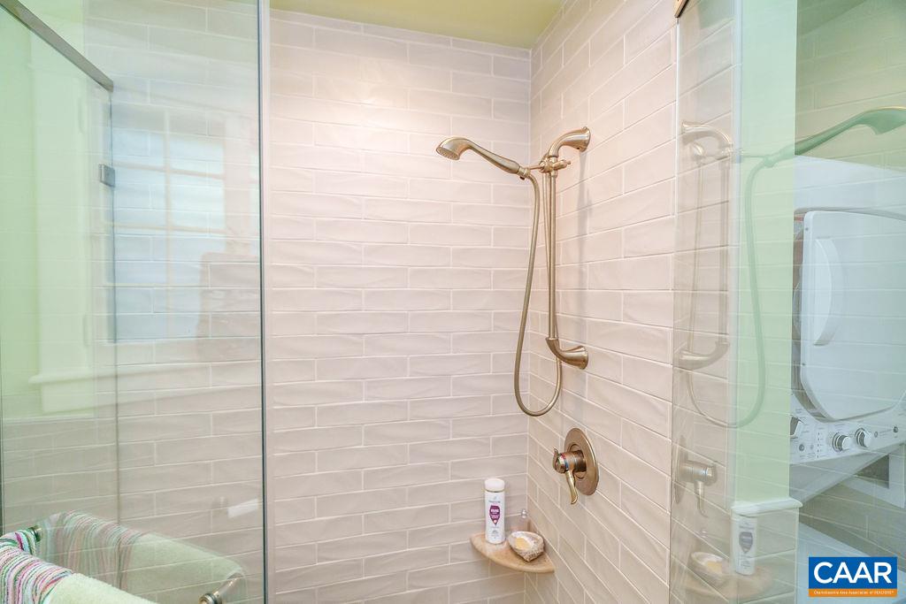 2405 JEFFERSON PARK AVE, CHARLOTTESVILLE, Virginia 22903, ,Residential,2405 JEFFERSON PARK AVE,670059 MLS # 670059