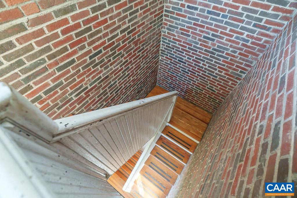 Brick enclosed Exterior landing