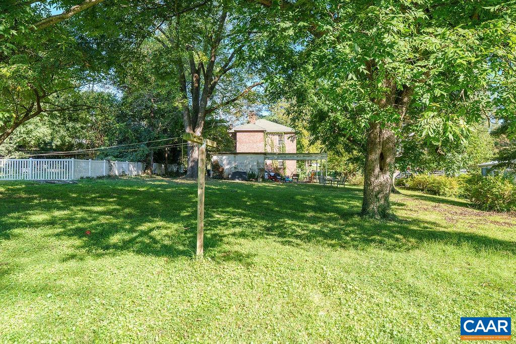 2405 JEFFERSON PARK AVE, CHARLOTTESVILLE, Virginia 22903, ,Residential,2405 JEFFERSON PARK AVE,670059 MLS # 670059