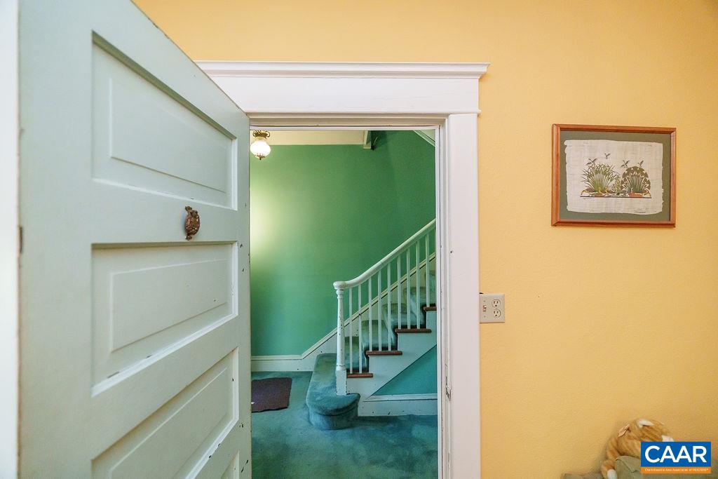 2405 JEFFERSON PARK AVE, CHARLOTTESVILLE, Virginia 22903, ,Residential,2405 JEFFERSON PARK AVE,670059 MLS # 670059