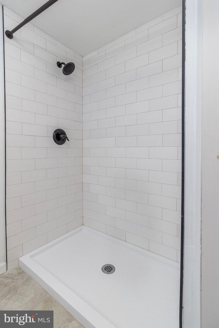 1214 BARNABY TER SE, WASHINGTON, District Of Columbia 20032, 4 Bedrooms Bedrooms, ,2 BathroomsBathrooms,Residential,For sale,1214 BARNABY TER SE,DCDC2201340 MLS # DCDC2201340