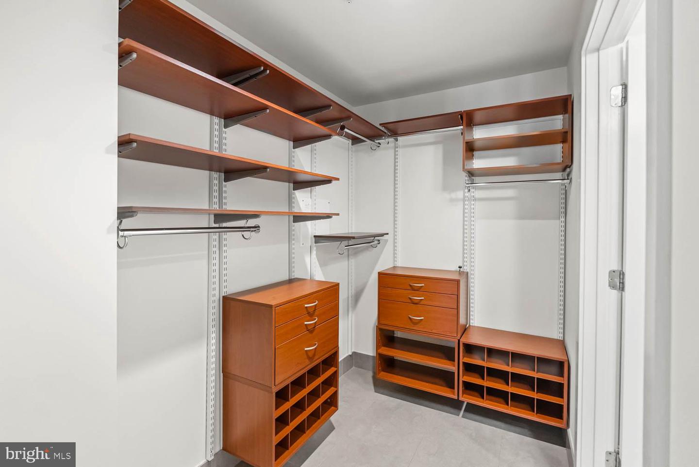1133 14TH ST NW #802, WASHINGTON, District Of Columbia 20005, 1 Bedroom Bedrooms, ,1 BathroomBathrooms,Residential,For sale,1133 14TH ST NW #802,DCDC2213078 MLS # DCDC2213078