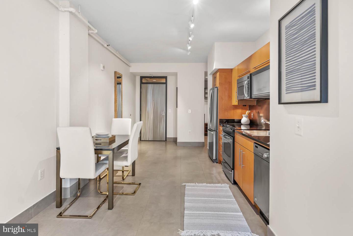 1133 14TH ST NW #802, WASHINGTON, District Of Columbia 20005, 1 Bedroom Bedrooms, ,1 BathroomBathrooms,Residential,For sale,1133 14TH ST NW #802,DCDC2213078 MLS # DCDC2213078