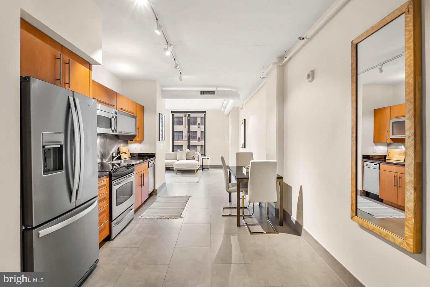 1133 14TH ST NW #802, WASHINGTON, District Of Columbia 20005, 1 Bedroom Bedrooms, ,1 BathroomBathrooms,Residential,For sale,1133 14TH ST NW #802,DCDC2213078 MLS # DCDC2213078
