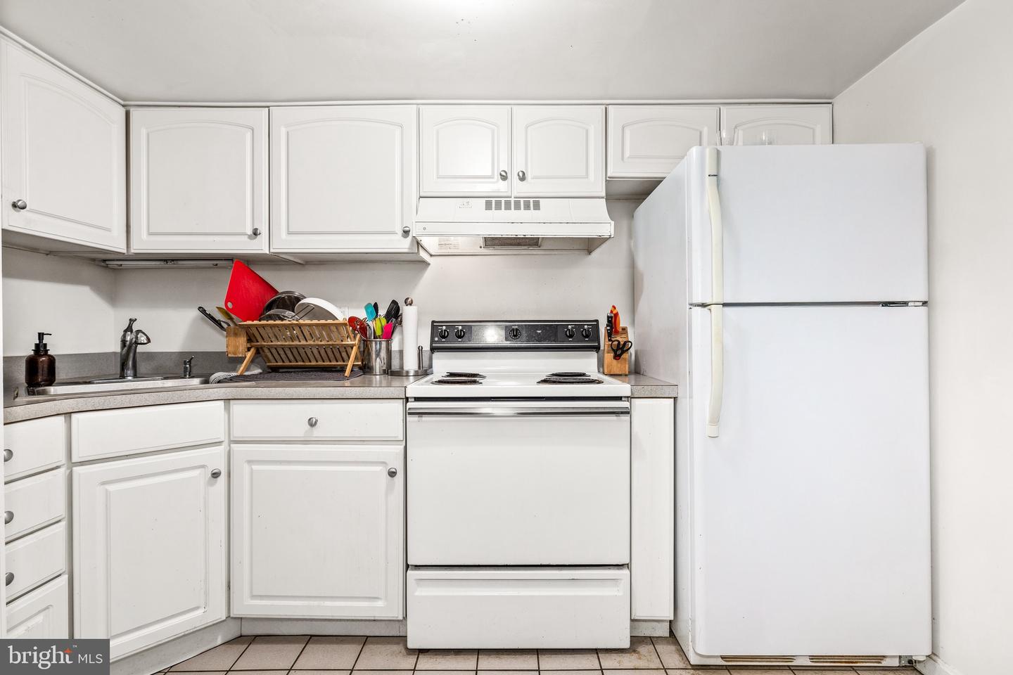 1716 IRVING ST NW, WASHINGTON, District Of Columbia 20010, 5 Bedrooms Bedrooms, ,3 BathroomsBathrooms,Residential,For sale,1716 IRVING ST NW,DCDC2216518 MLS # DCDC2216518