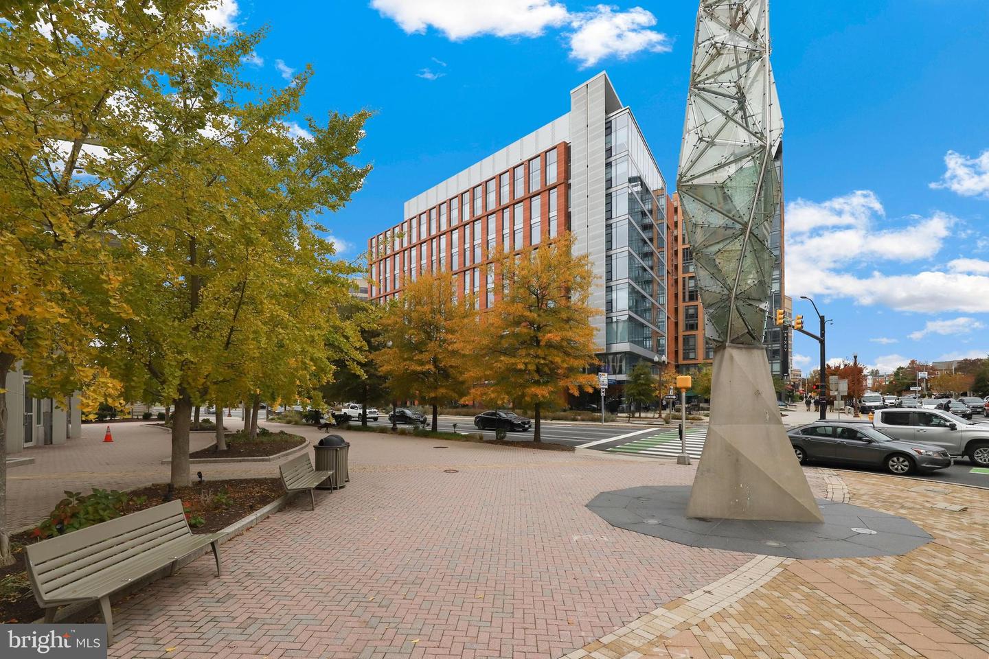 4307 2ND RD N #43074, ARLINGTON, Virginia 22203, 1 Bedroom Bedrooms, ,1 BathroomBathrooms,Residential,For sale,4307 2ND RD N #43074,VAAR2063246 MLS # VAAR2063246