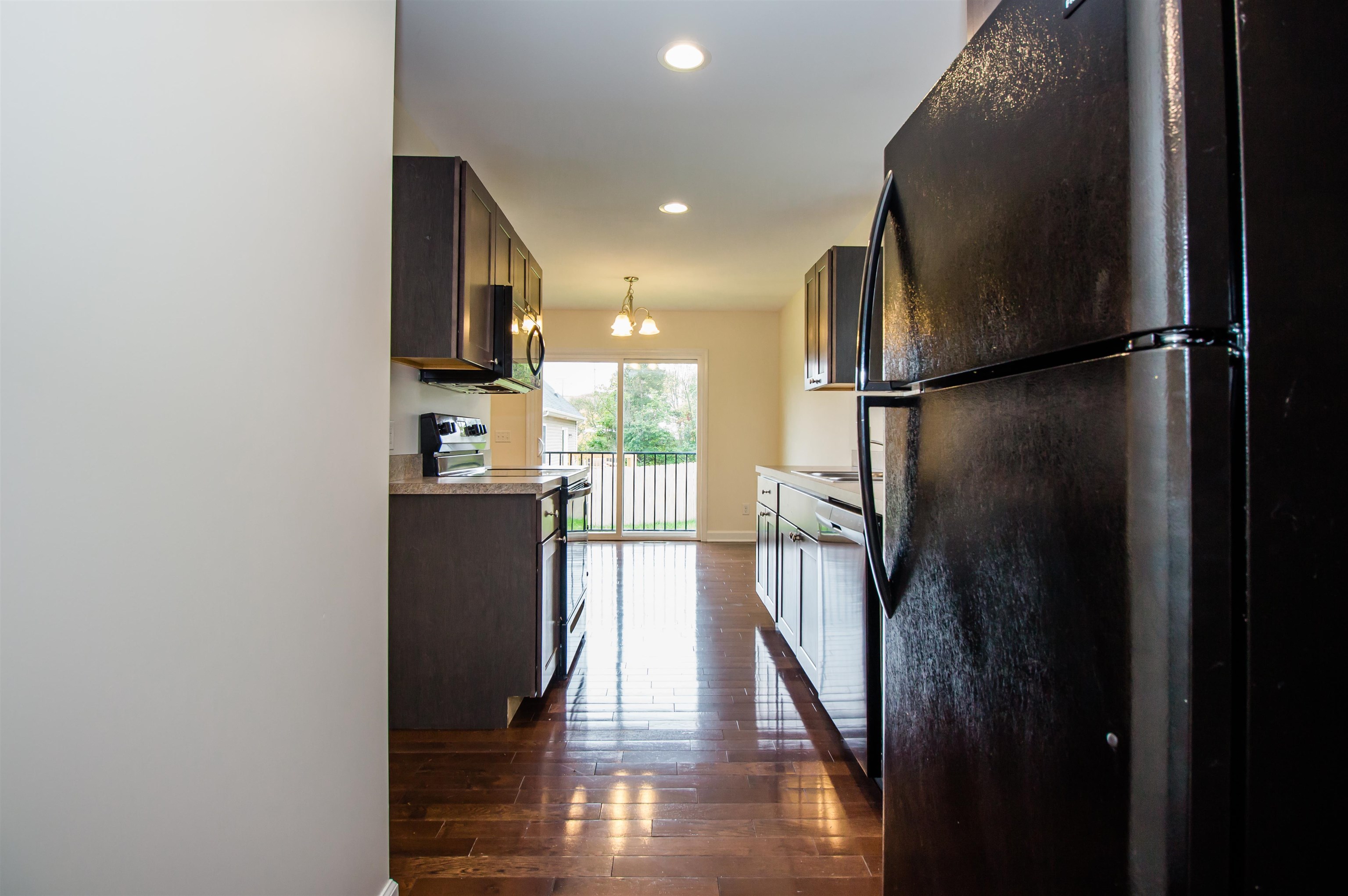 301 S CHURCH ST, WOODSTOCK, Virginia 22664, 3 Bedrooms Bedrooms, ,2 BathroomsBathrooms,Residential,301 S CHURCH ST,670060 MLS # 670060