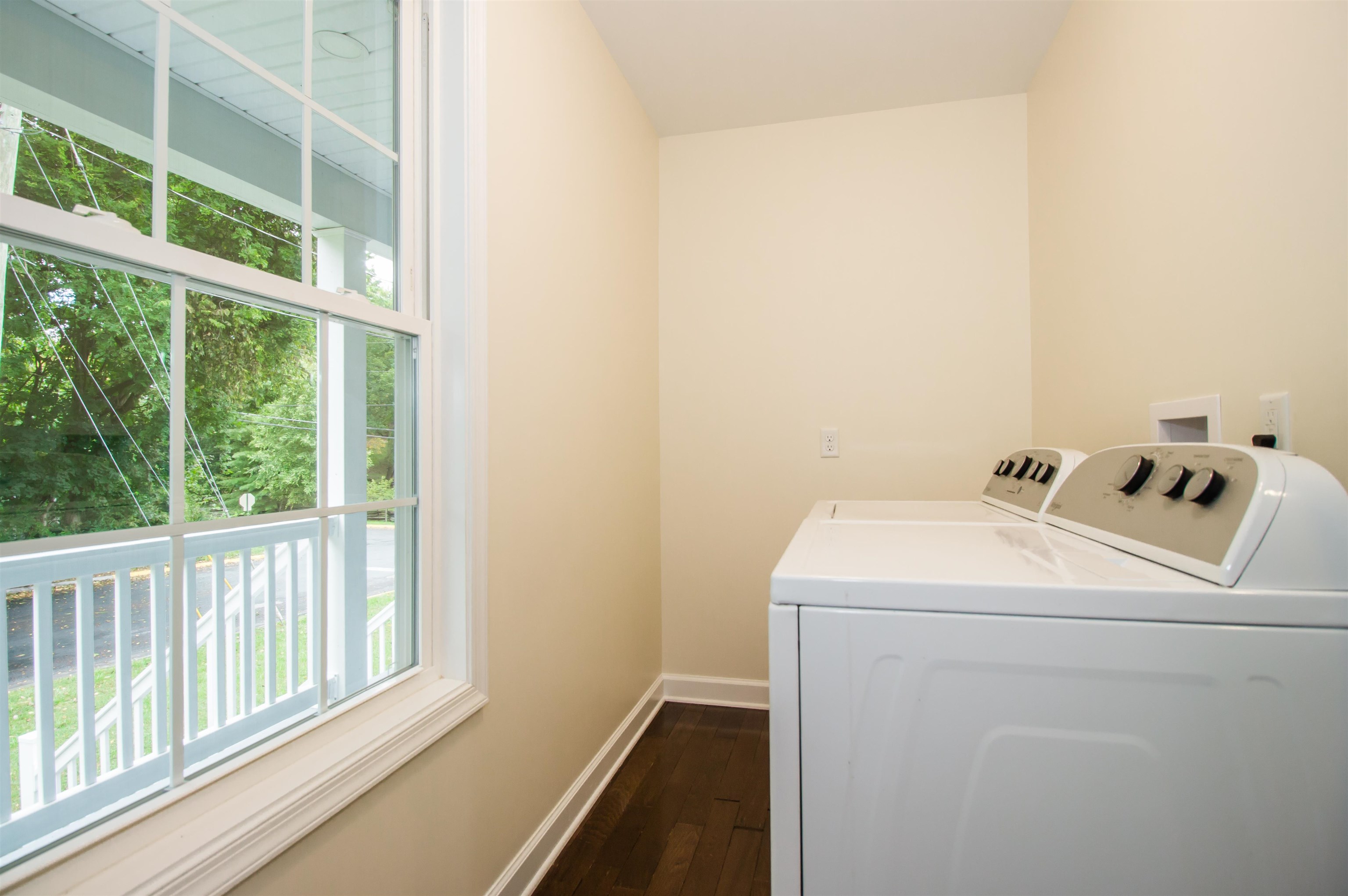 301 S CHURCH ST, WOODSTOCK, Virginia 22664, 3 Bedrooms Bedrooms, ,2 BathroomsBathrooms,Residential,301 S CHURCH ST,670060 MLS # 670060