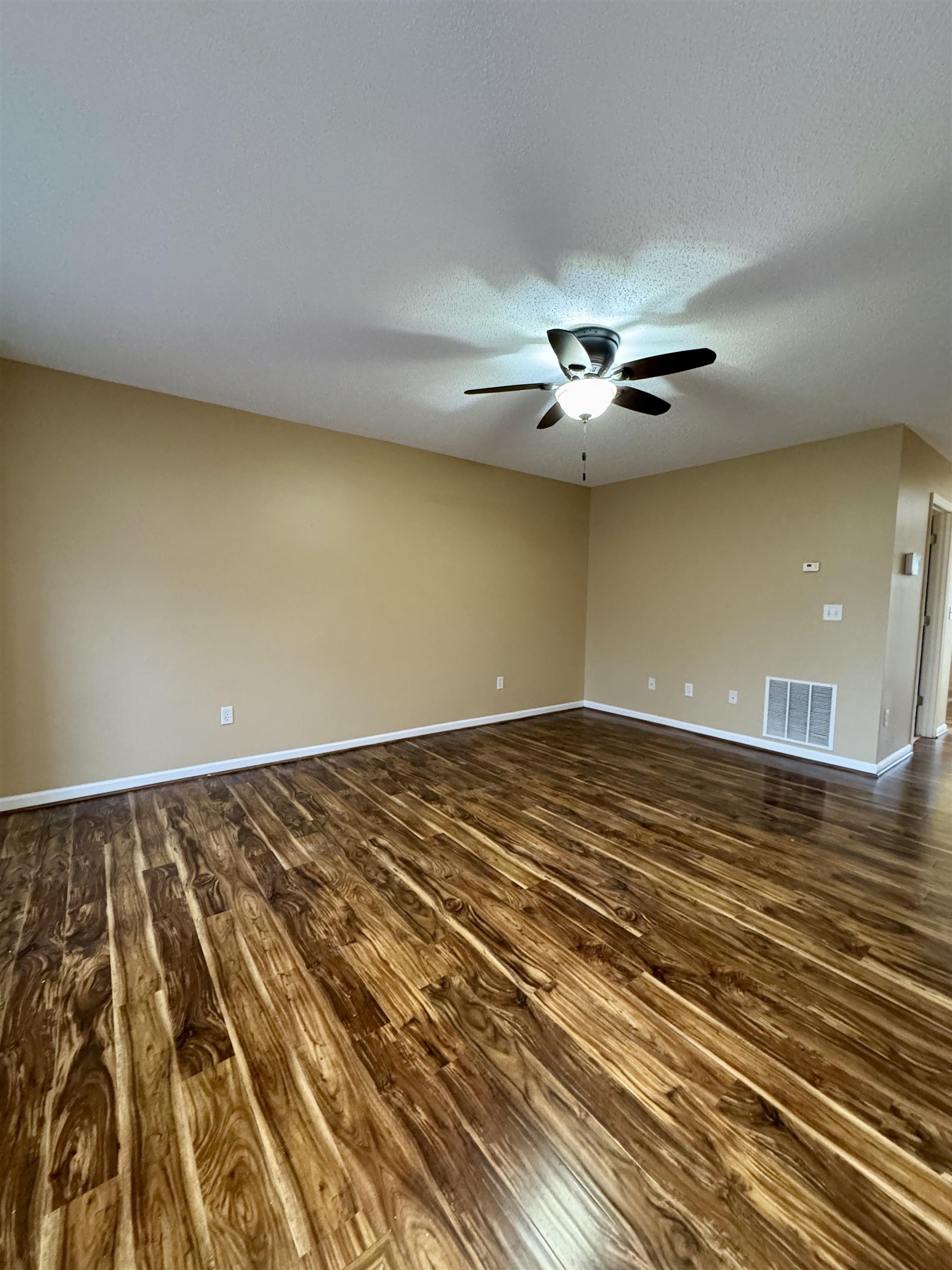 730 CAMELOT LN, HARRISONBURG, Virginia 22801, 2 Bedrooms Bedrooms, ,2 BathroomsBathrooms,Residential,730 CAMELOT LN,670064 MLS # 670064
