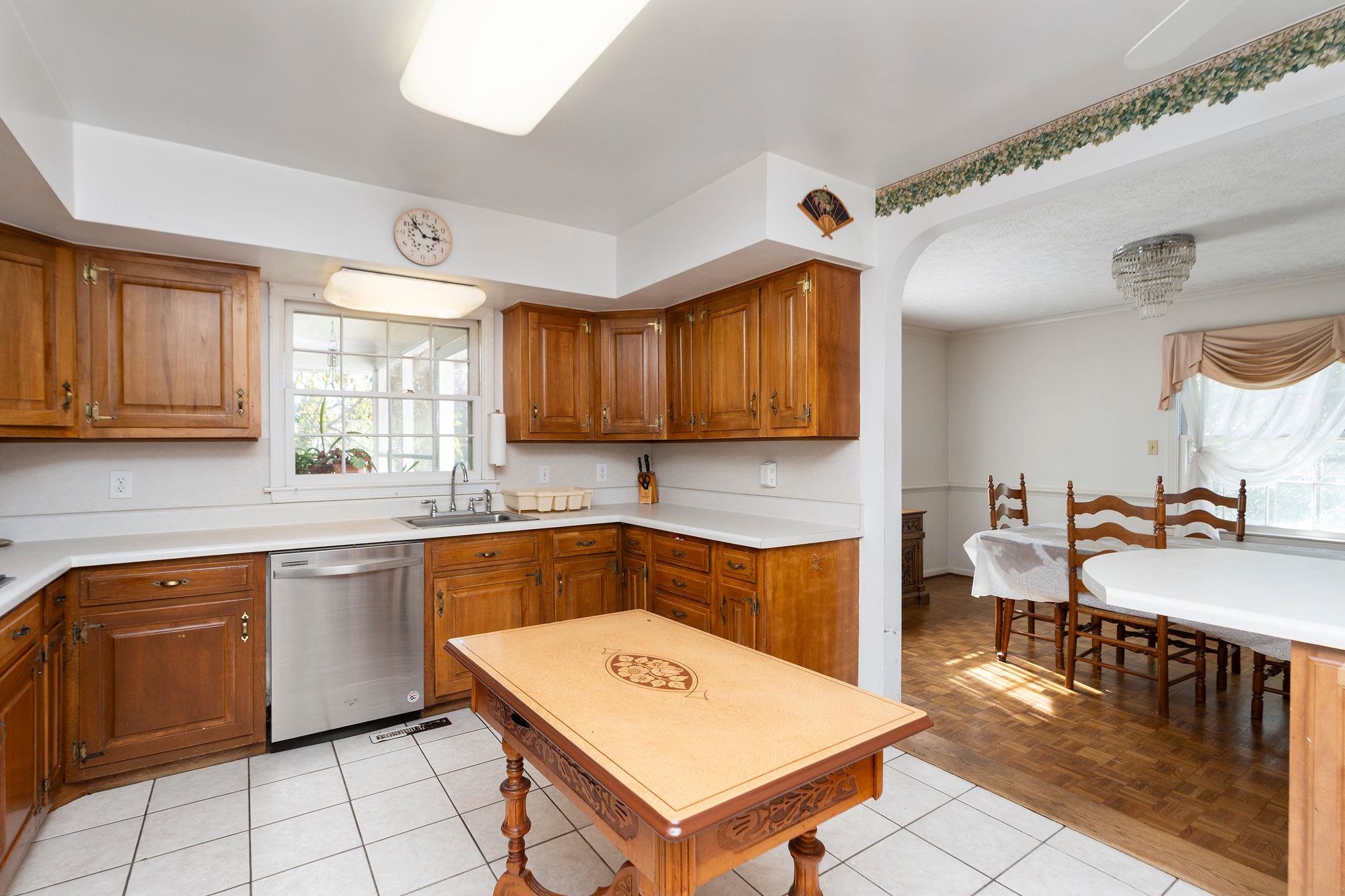840 HAWTHORNE LN, WAYNESBORO, Virginia 22980, 4 Bedrooms Bedrooms, ,3 BathroomsBathrooms,Residential,840 HAWTHORNE LN,670073 MLS # 670073