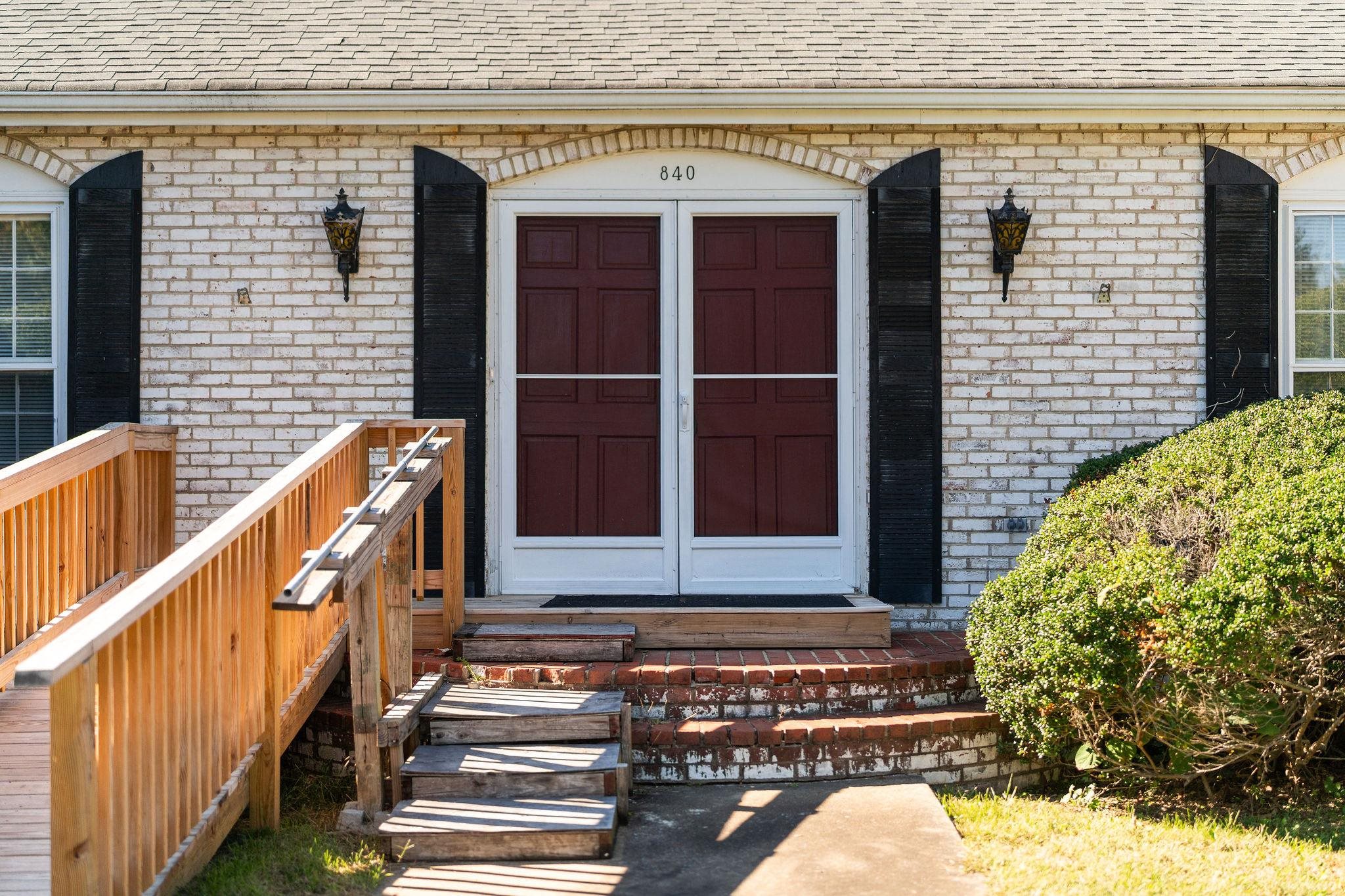 840 HAWTHORNE LN, WAYNESBORO, Virginia 22980, 4 Bedrooms Bedrooms, ,3 BathroomsBathrooms,Residential,840 HAWTHORNE LN,670073 MLS # 670073