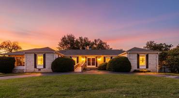 840 HAWTHORNE LN, WAYNESBORO, Virginia 22980, 4 Bedrooms Bedrooms, ,3 BathroomsBathrooms,Residential,840 HAWTHORNE LN,670073 MLS # 670073