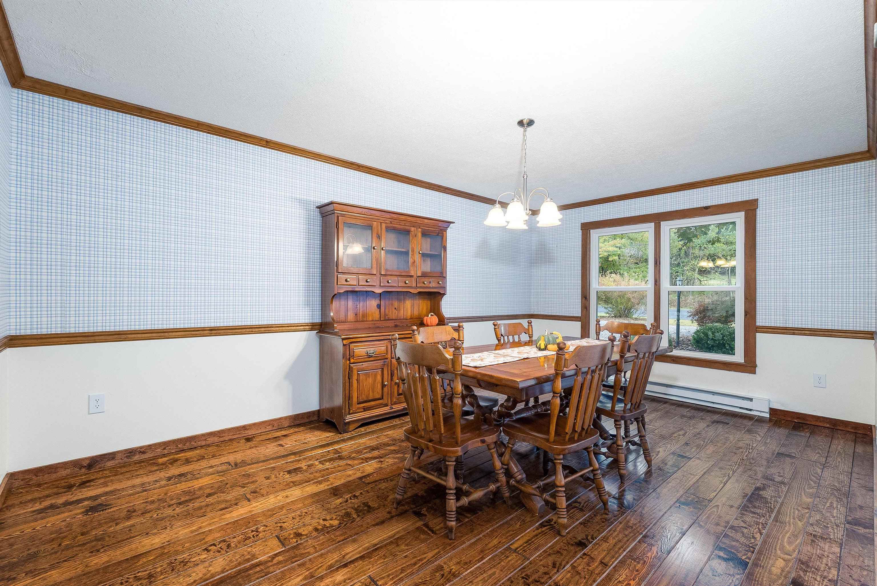 598 BROADHEAD SCHOOL RD, GREENVILLE, Virginia 24440, 3 Bedrooms Bedrooms, ,2 BathroomsBathrooms,Residential,598 BROADHEAD SCHOOL RD,670076 MLS # 670076