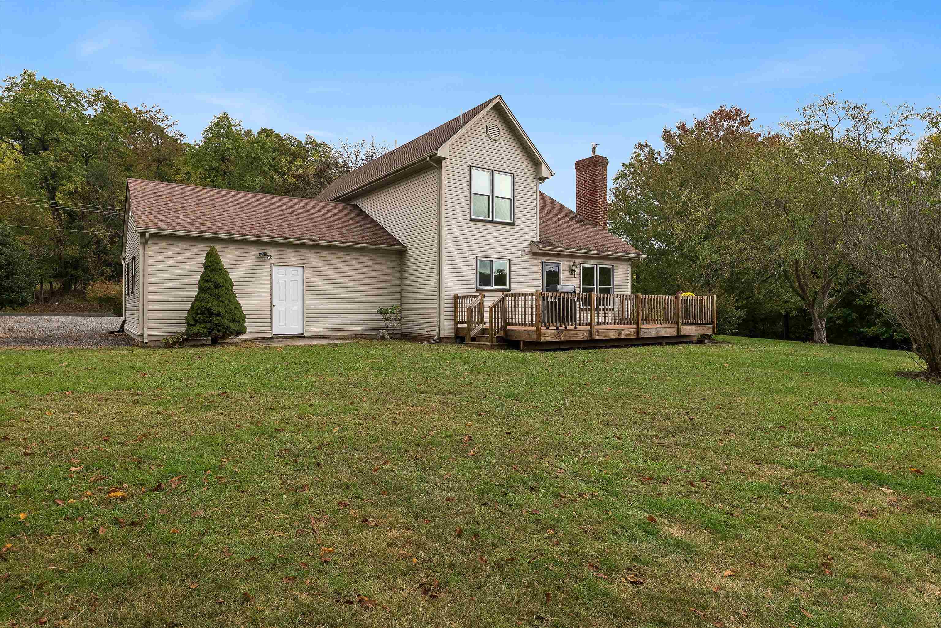 598 BROADHEAD SCHOOL RD, GREENVILLE, Virginia 24440, 3 Bedrooms Bedrooms, ,2 BathroomsBathrooms,Residential,598 BROADHEAD SCHOOL RD,670076 MLS # 670076