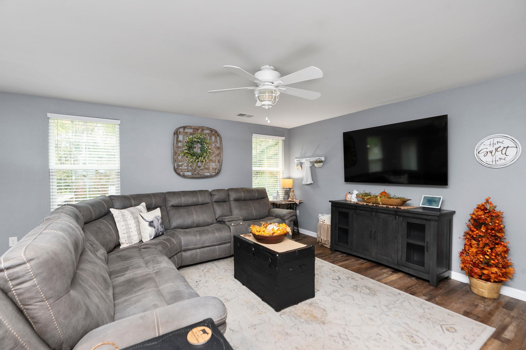 245 CLAYBROOK DR, WAYNESBORO, Virginia 22980, 3 Bedrooms Bedrooms, ,2 BathroomsBathrooms,Residential,245 CLAYBROOK DR,670077 MLS # 670077