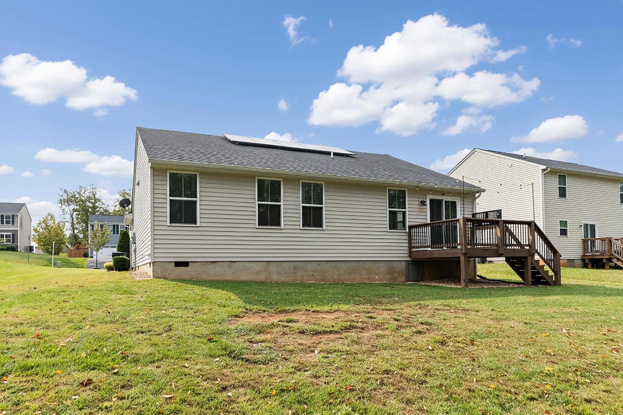 245 CLAYBROOK DR, WAYNESBORO, Virginia 22980, 3 Bedrooms Bedrooms, ,2 BathroomsBathrooms,Residential,245 CLAYBROOK DR,670077 MLS # 670077