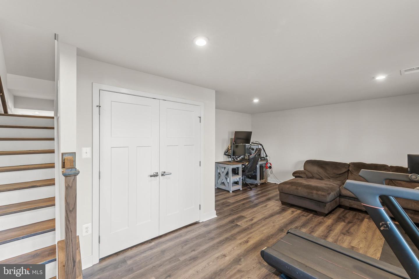 103 BURKWOOD TER, LAKE FREDERICK, Virginia 22630, 3 Bedrooms Bedrooms, ,2 BathroomsBathrooms,Residential,For sale,103 BURKWOOD TER,VAFV2036998 MLS # VAFV2036998