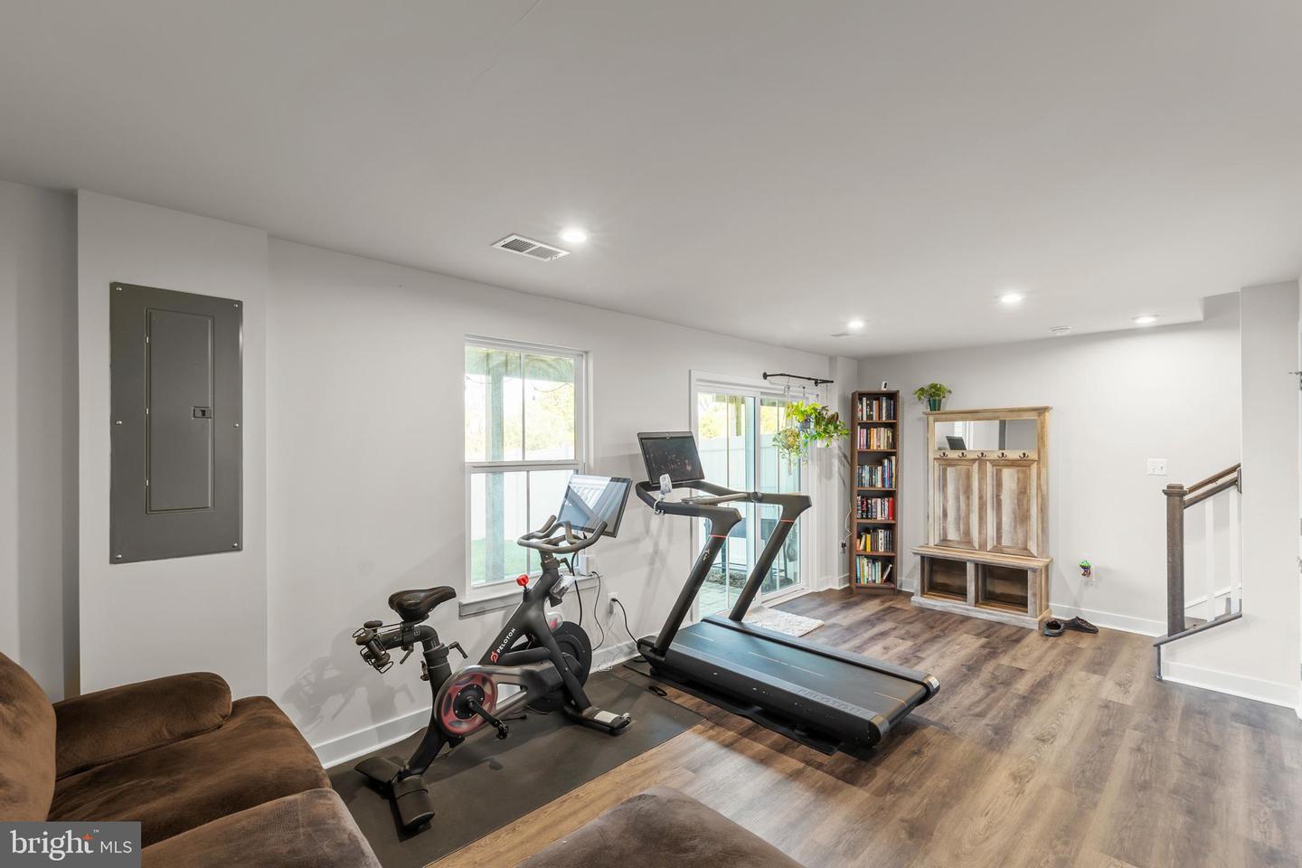 103 BURKWOOD TER, LAKE FREDERICK, Virginia 22630, 3 Bedrooms Bedrooms, ,2 BathroomsBathrooms,Residential,For sale,103 BURKWOOD TER,VAFV2036998 MLS # VAFV2036998