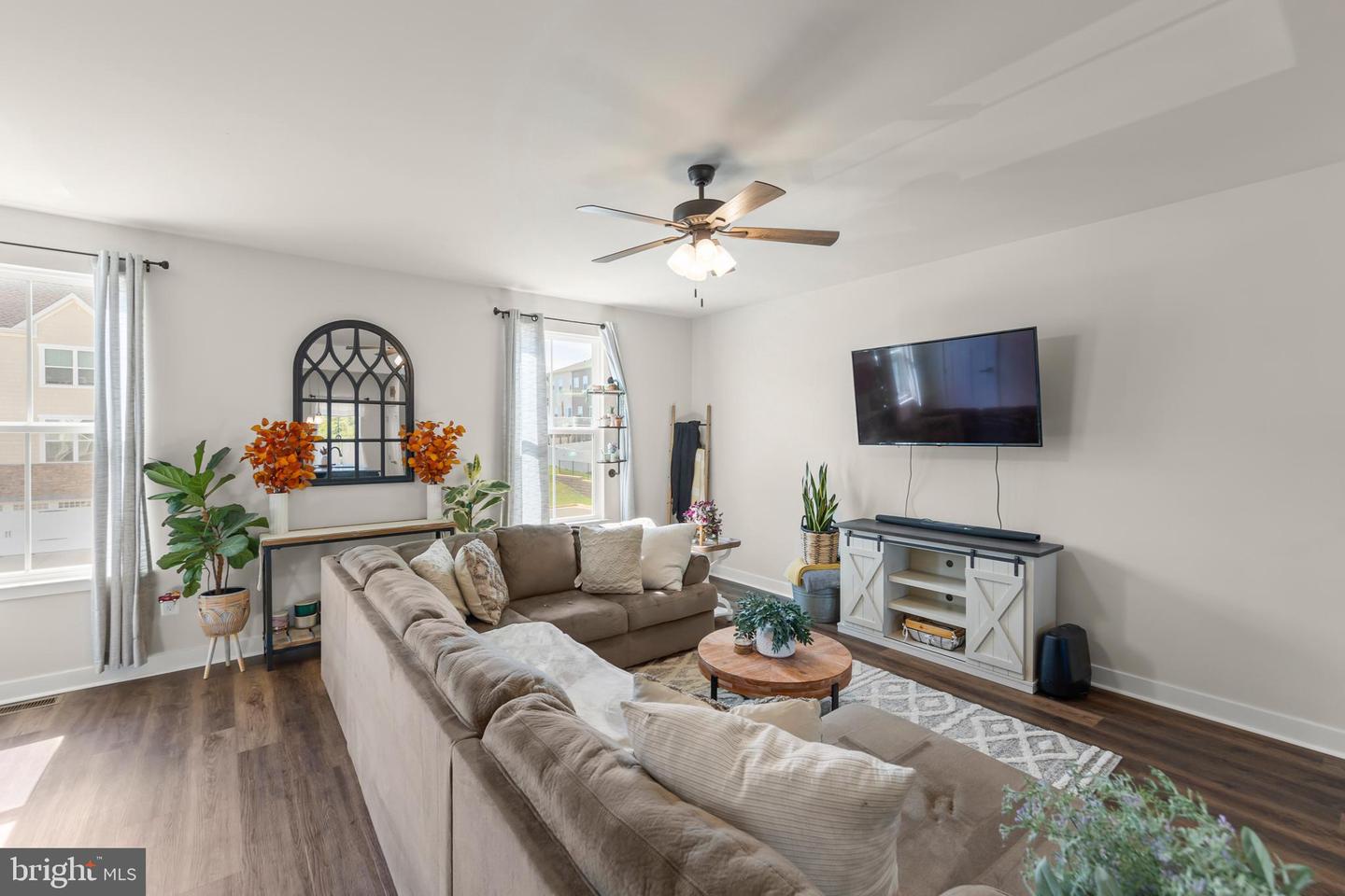103 BURKWOOD TER, LAKE FREDERICK, Virginia 22630, 3 Bedrooms Bedrooms, ,2 BathroomsBathrooms,Residential,For sale,103 BURKWOOD TER,VAFV2036998 MLS # VAFV2036998