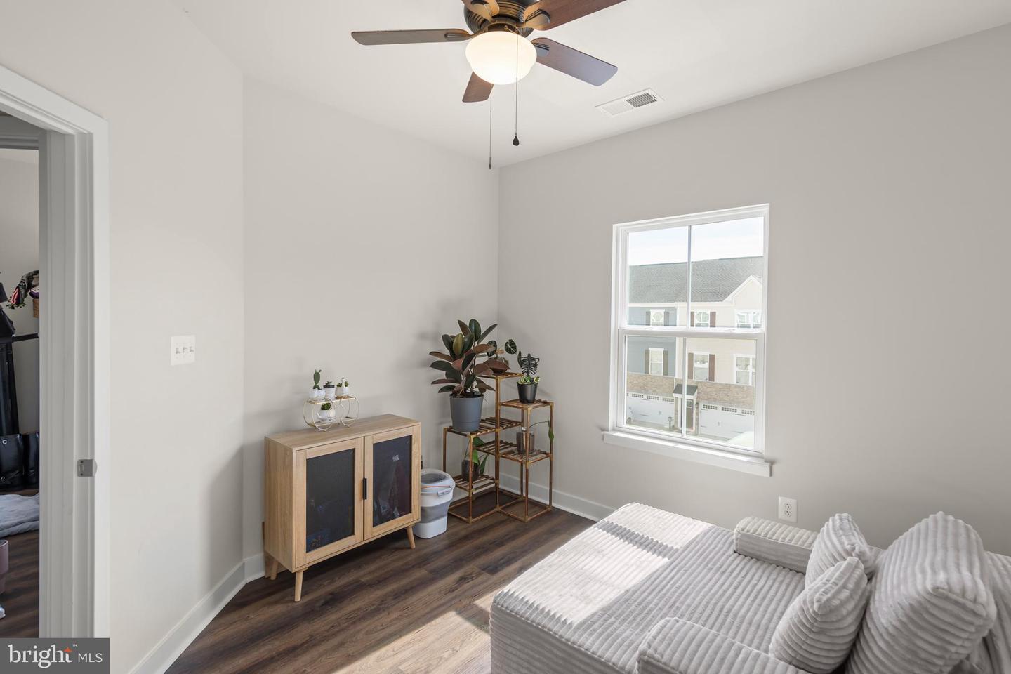 103 BURKWOOD TER, LAKE FREDERICK, Virginia 22630, 3 Bedrooms Bedrooms, ,2 BathroomsBathrooms,Residential,For sale,103 BURKWOOD TER,VAFV2036998 MLS # VAFV2036998