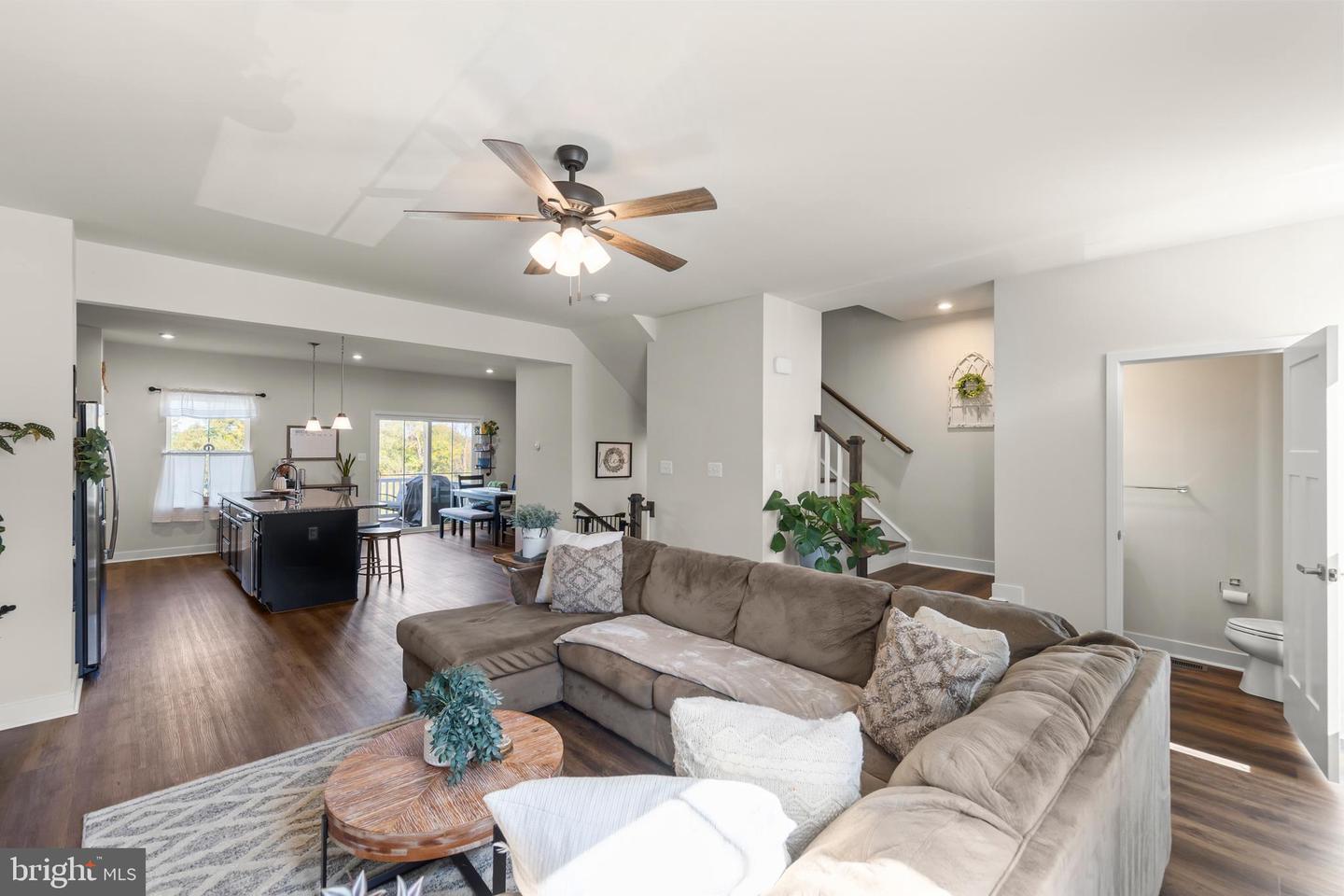 103 BURKWOOD TER, LAKE FREDERICK, Virginia 22630, 3 Bedrooms Bedrooms, ,2 BathroomsBathrooms,Residential,For sale,103 BURKWOOD TER,VAFV2036998 MLS # VAFV2036998