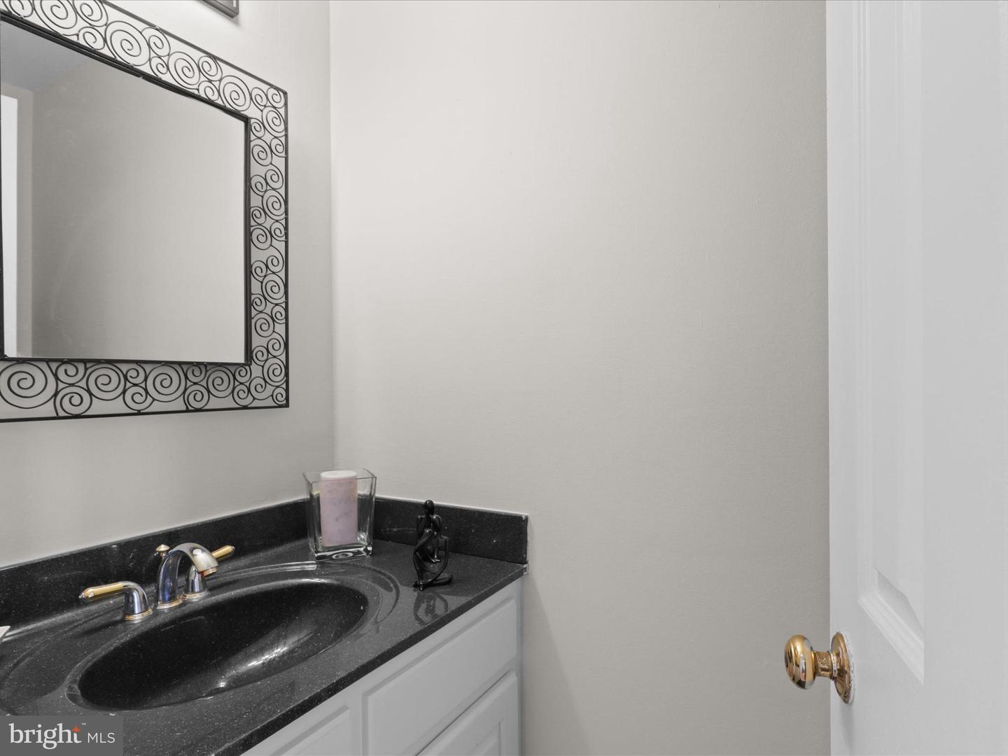 8068 DULCIANA CT, SPRINGFIELD, Virginia 22153, 2 Bedrooms Bedrooms, ,1 BathroomBathrooms,Residential,For sale,8068 DULCIANA CT,VAFX2269044 MLS # VAFX2269044