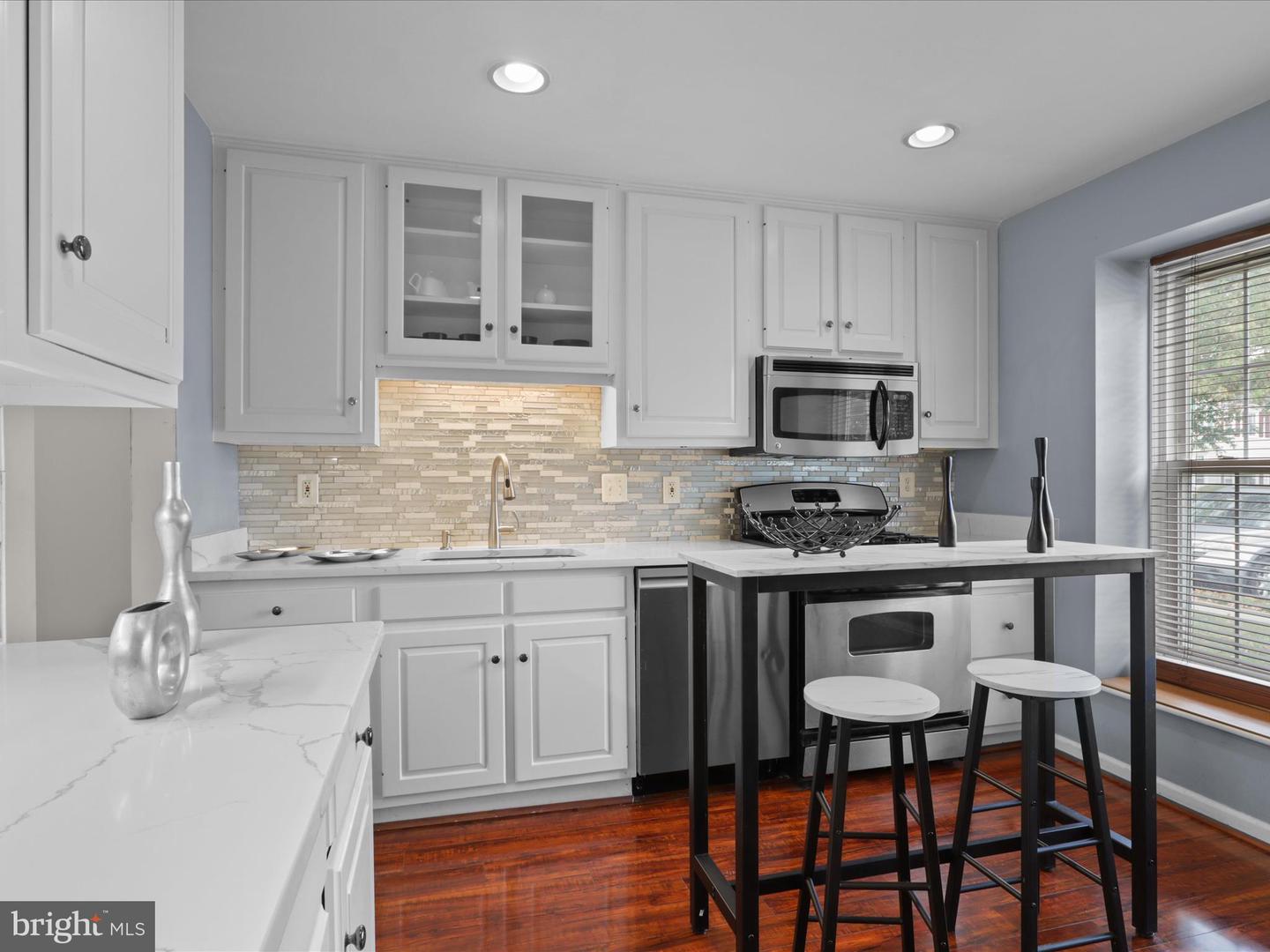 8068 DULCIANA CT, SPRINGFIELD, Virginia 22153, 2 Bedrooms Bedrooms, ,1 BathroomBathrooms,Residential,For sale,8068 DULCIANA CT,VAFX2269044 MLS # VAFX2269044