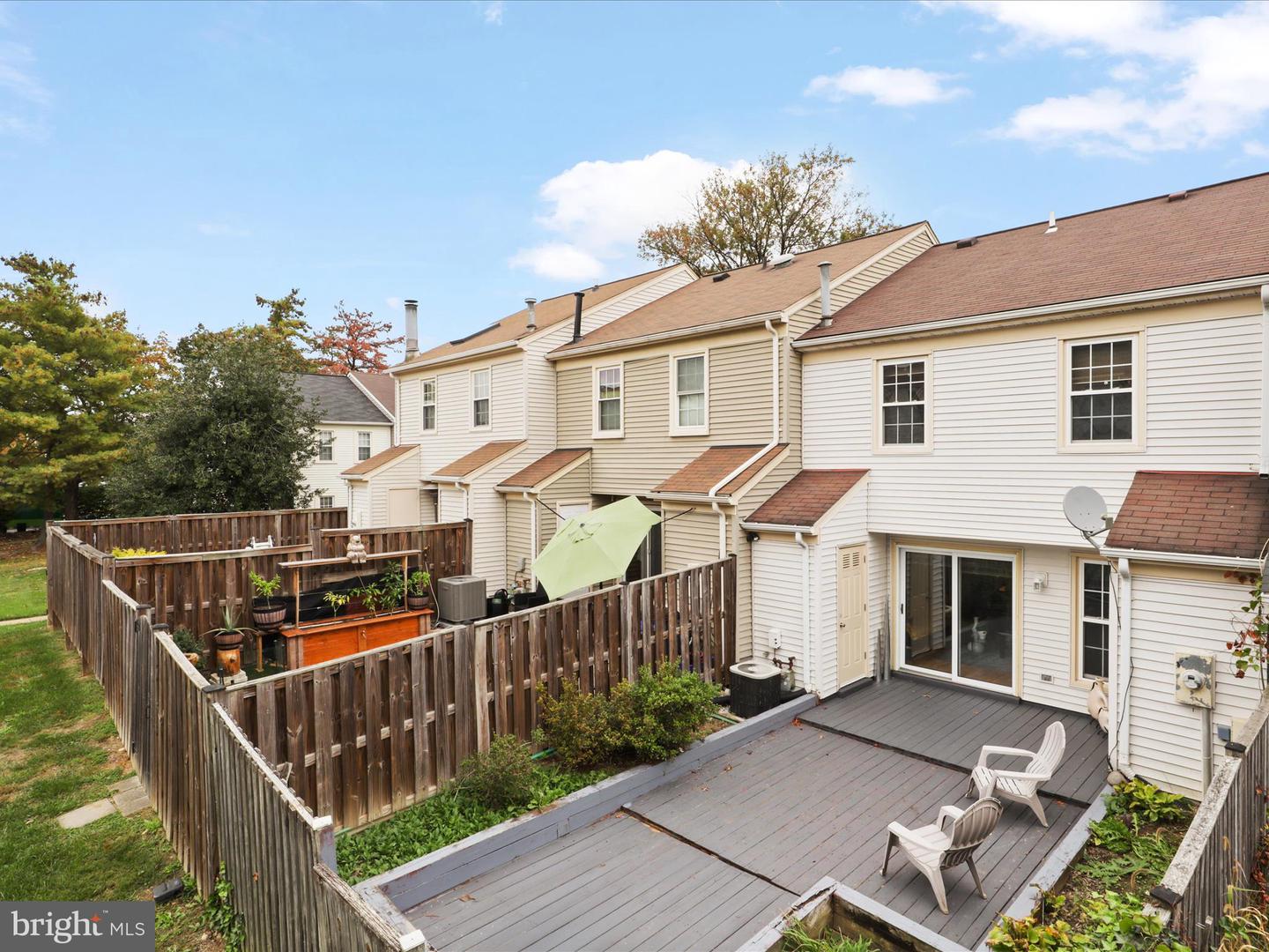 8068 DULCIANA CT, SPRINGFIELD, Virginia 22153, 2 Bedrooms Bedrooms, ,1 BathroomBathrooms,Residential,For sale,8068 DULCIANA CT,VAFX2269044 MLS # VAFX2269044