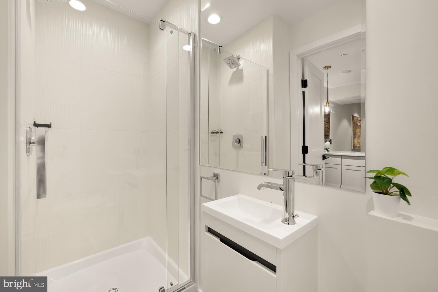 4913 SHERIER PL NW, WASHINGTON, District Of Columbia 20016, 6 Bedrooms Bedrooms, ,6 BathroomsBathrooms,Residential,For sale,4913 SHERIER PL NW,DCDC2224672 MLS # DCDC2224672