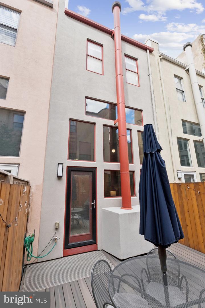 1420 RHODE ISLAND AVE NW, WASHINGTON, District Of Columbia 20005, 3 Bedrooms Bedrooms, ,3 BathroomsBathrooms,Residential,For sale,1420 RHODE ISLAND AVE NW,DCDC2225426 MLS # DCDC2225426