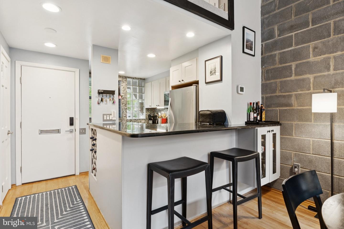 1420 RHODE ISLAND AVE NW, WASHINGTON, District Of Columbia 20005, 3 Bedrooms Bedrooms, ,3 BathroomsBathrooms,Residential,For sale,1420 RHODE ISLAND AVE NW,DCDC2225426 MLS # DCDC2225426
