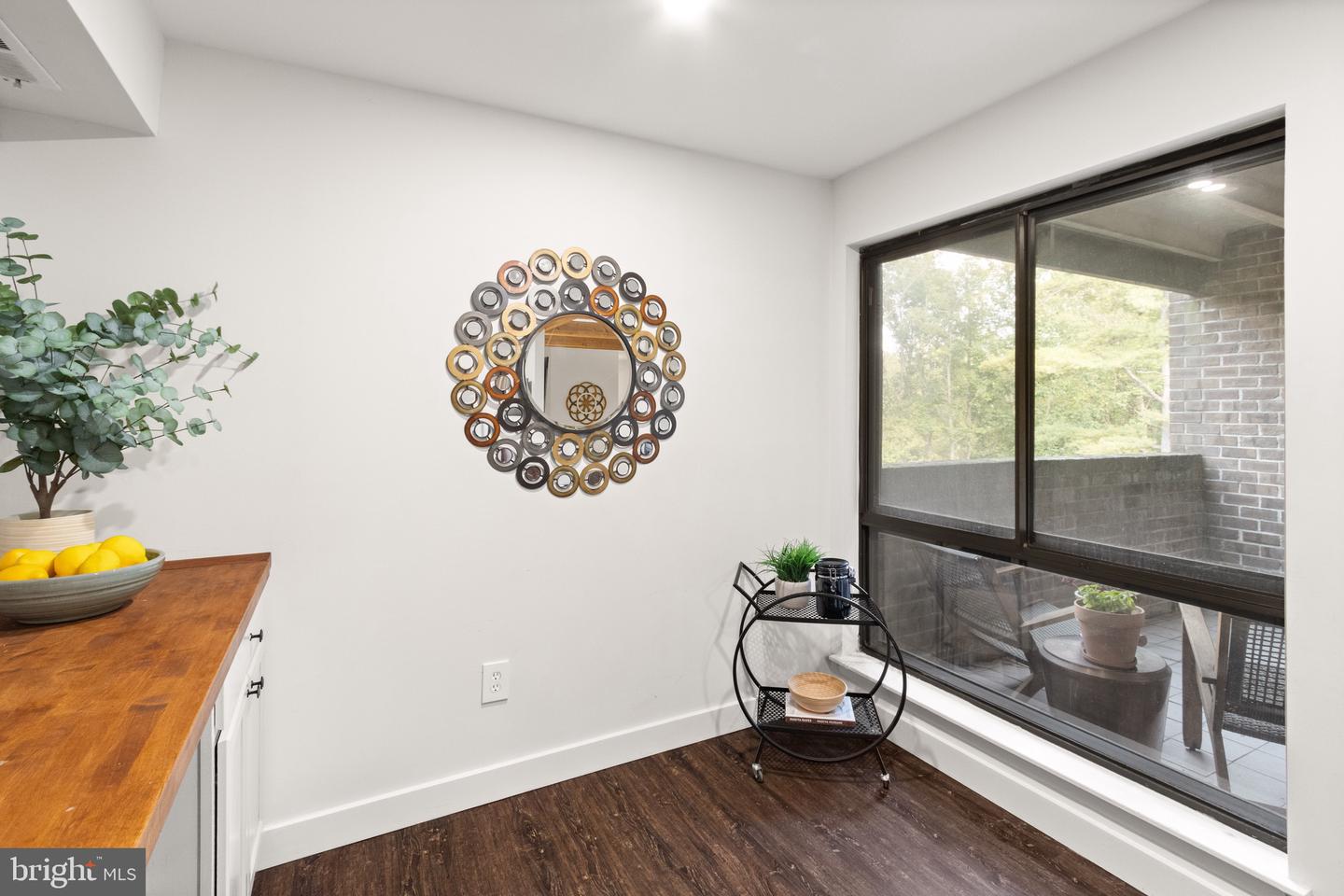 11240 CHESTNUT GROVE SQ #358, RESTON, Virginia 20190, 2 Bedrooms Bedrooms, ,1 BathroomBathrooms,Residential,For sale,11240 CHESTNUT GROVE SQ #358,VAFX2272844 MLS # VAFX2272844
