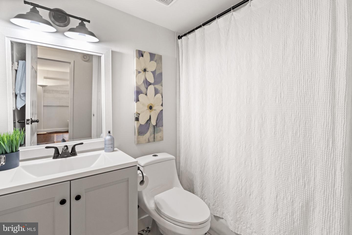 11240 CHESTNUT GROVE SQ #358, RESTON, Virginia 20190, 2 Bedrooms Bedrooms, ,1 BathroomBathrooms,Residential,For sale,11240 CHESTNUT GROVE SQ #358,VAFX2272844 MLS # VAFX2272844