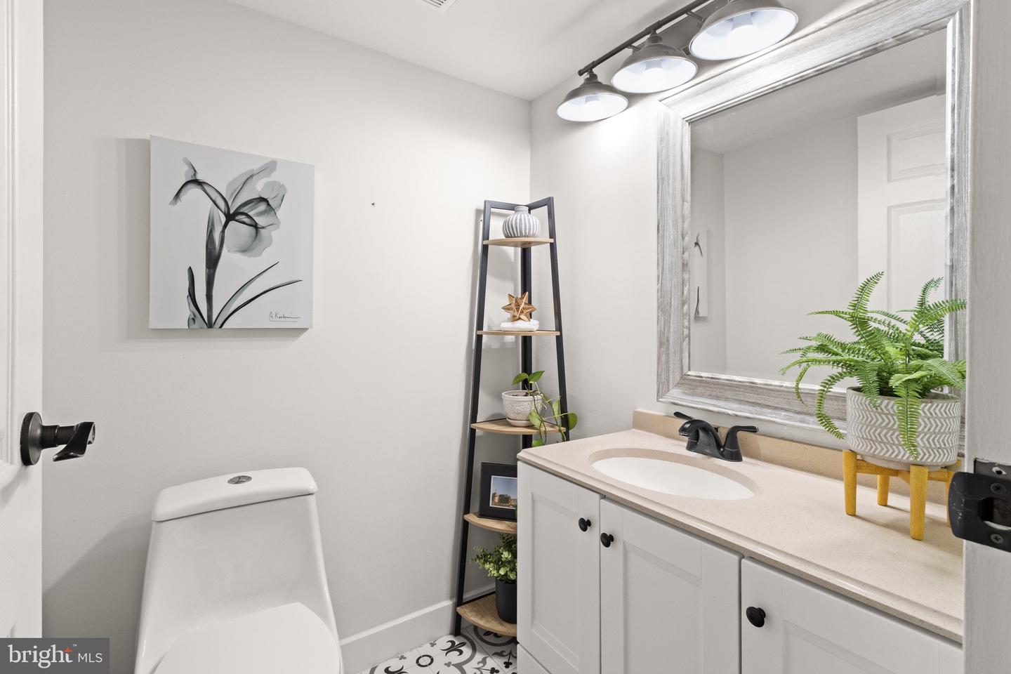 11240 CHESTNUT GROVE SQ #358, RESTON, Virginia 20190, 2 Bedrooms Bedrooms, ,1 BathroomBathrooms,Residential,For sale,11240 CHESTNUT GROVE SQ #358,VAFX2272844 MLS # VAFX2272844