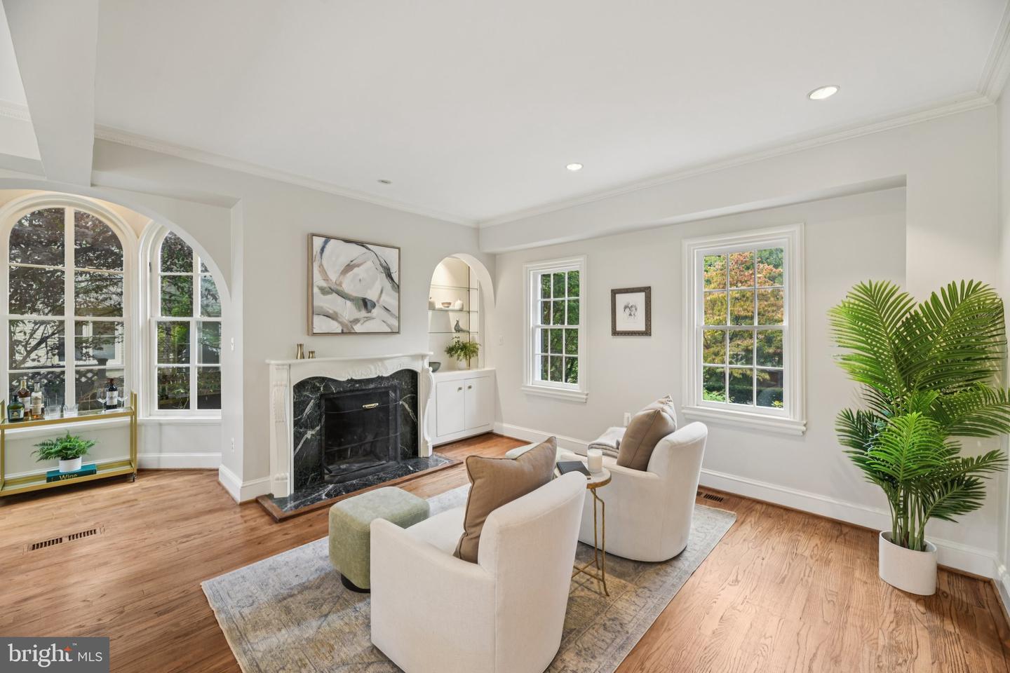 1545 35TH ST NW, WASHINGTON, District Of Columbia 20007, 6 Bedrooms Bedrooms, ,4 BathroomsBathrooms,Residential,For sale,1545 35TH ST NW,DCDC2226266 MLS # DCDC2226266
