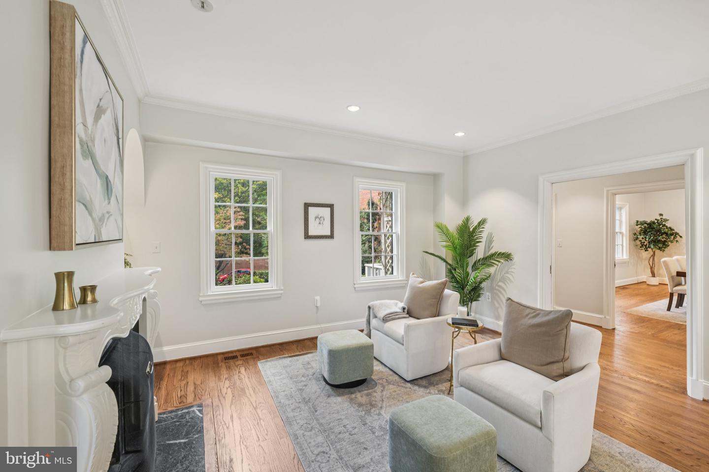1545 35TH ST NW, WASHINGTON, District Of Columbia 20007, 6 Bedrooms Bedrooms, ,4 BathroomsBathrooms,Residential,For sale,1545 35TH ST NW,DCDC2226266 MLS # DCDC2226266