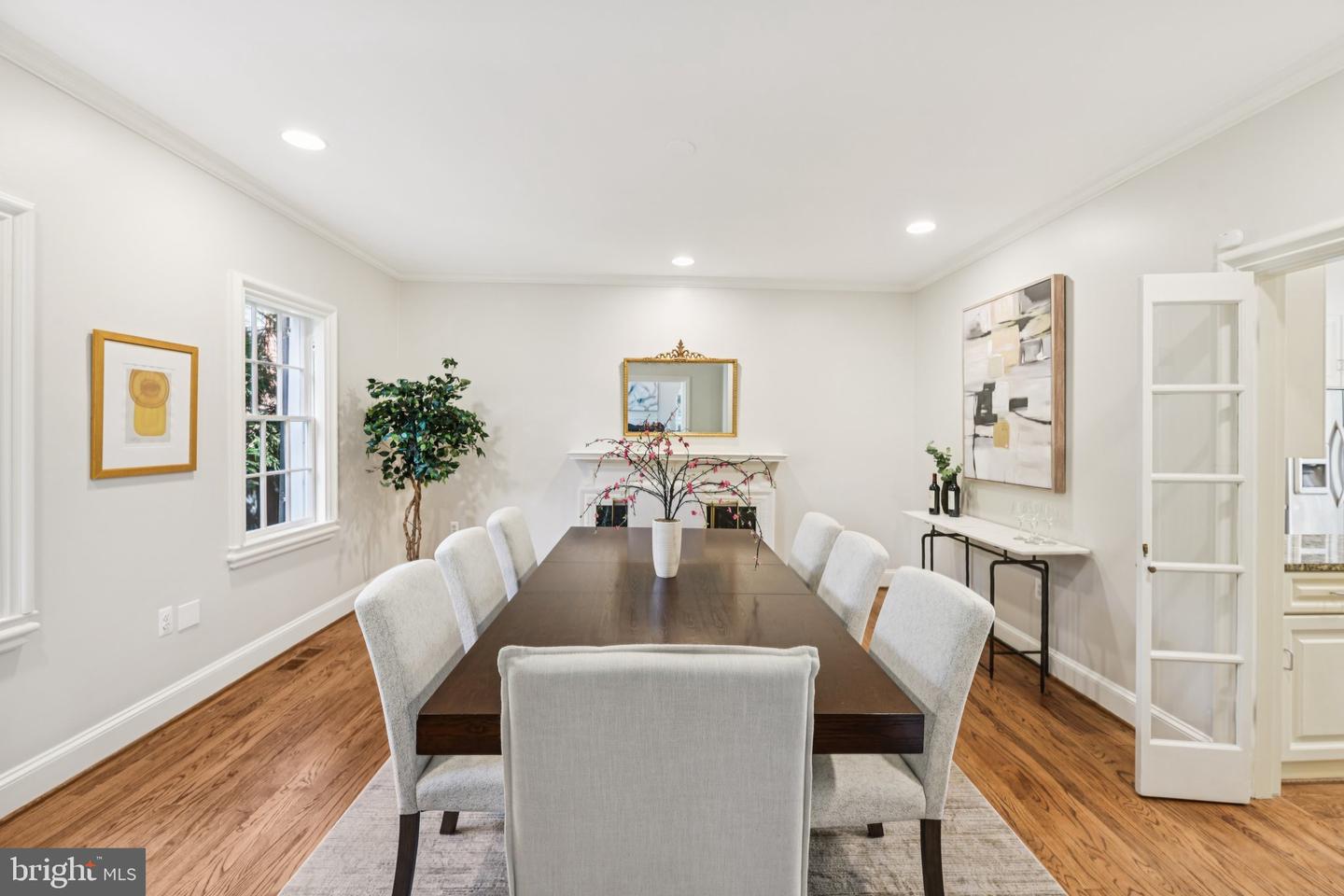 1545 35TH ST NW, WASHINGTON, District Of Columbia 20007, 6 Bedrooms Bedrooms, ,4 BathroomsBathrooms,Residential,For sale,1545 35TH ST NW,DCDC2226266 MLS # DCDC2226266